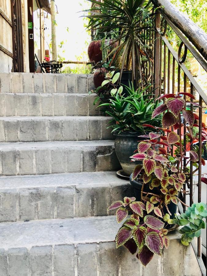 Trieste Neve Tzedek Boutique Suites Τελ Αβίβ Εξωτερικό φωτογραφία